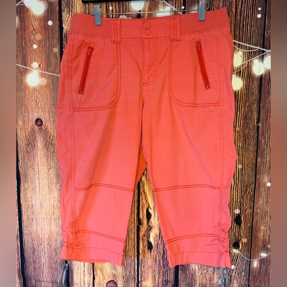 Lee Women’s Bright Coral Cargo Capris